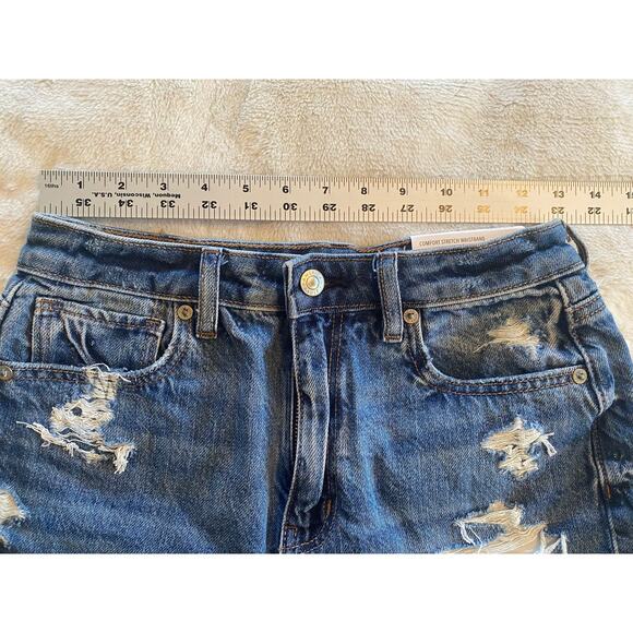 NWT AMERICAN EAGLE JEAN SHORTS 2 26 BLUE MOM DENIM RIPPED DISTRESSED FRAYED CHEW - Picture 7 of 9